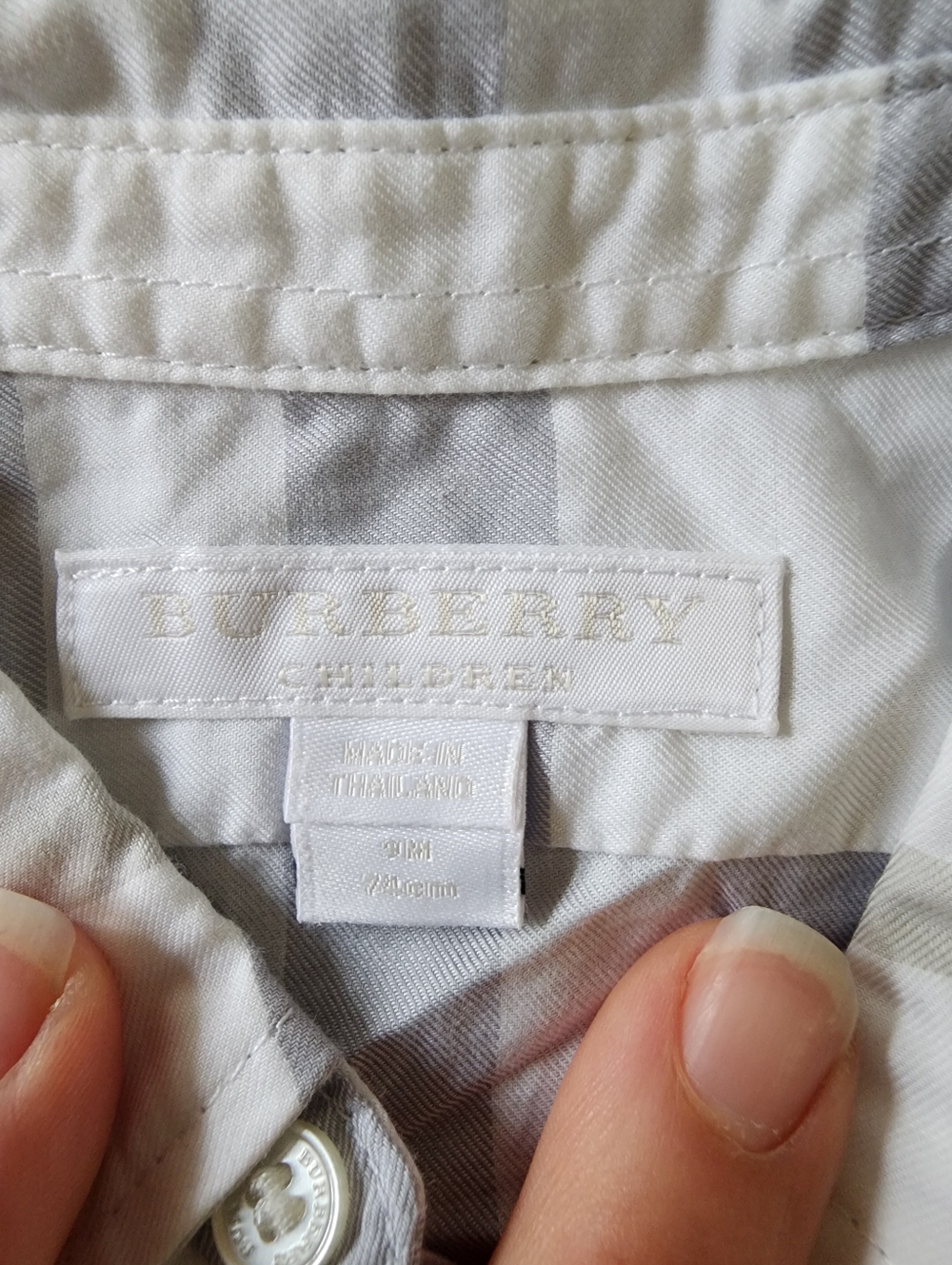 Burberry Button Down - Picture 2 of 5
